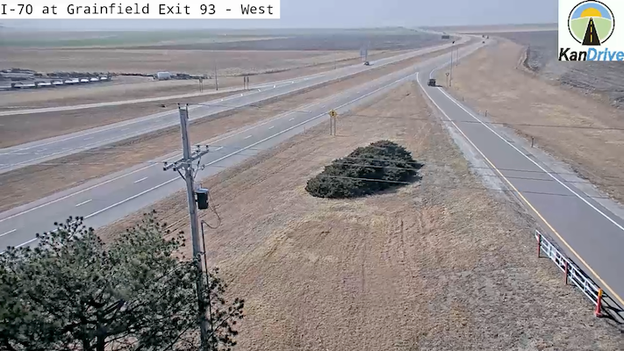Blinding dust, high winds shut down Interstate 70 in Kansas