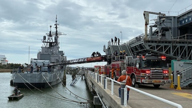 30 people rescued from USS Laffey after walkway collapses
