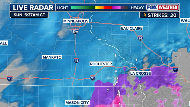 Thundersnow lighting up the skies in southeast Minnesota
