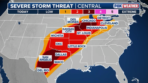Chicago and Dallas in the crosshairs as serious severe weather outbreak unfolds