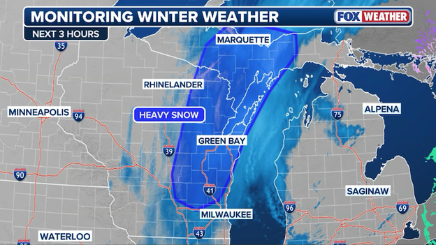 Heavy snow hammering eastern Wisconsin and Upper Michigan
