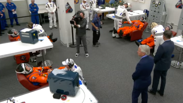 Flight crew fully suited and ready for historic moon launch
