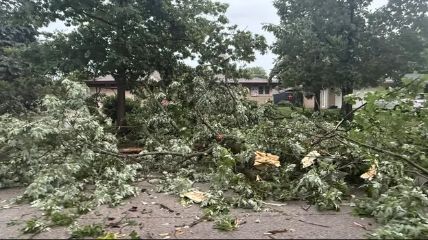 Powerful derecho blasts Midwest with 94 mph winds, knocking out power to 500,000 customers