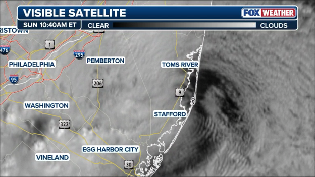 Center of nor'easter roars ashore near Toms River, New Jersey