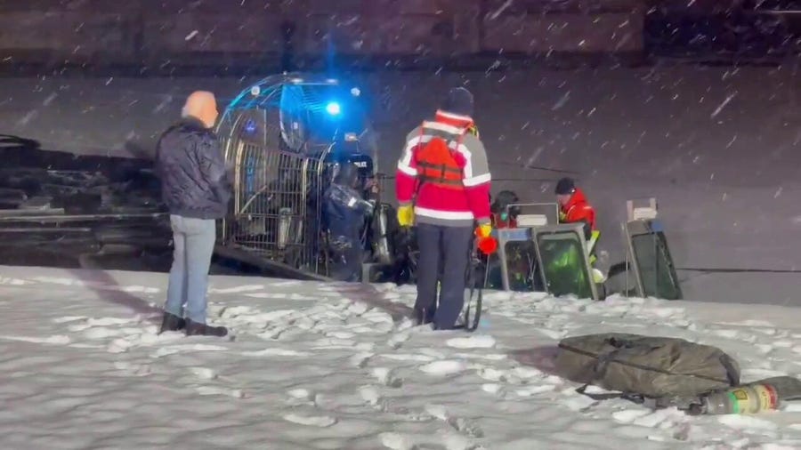 Watch: Driver rescued after car plunges off Arlington Memorial Bridge into Potomac River