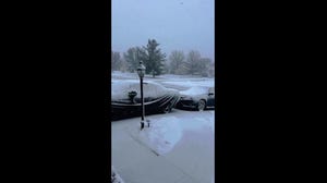 Snow falls in York, PA amid quick-hitting winter storm