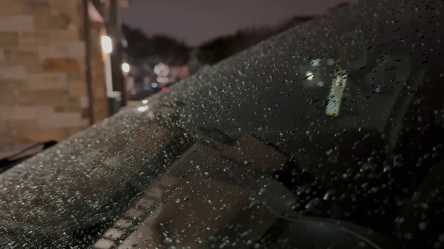 Watch: Sleet falls in Houston as winter storm gets underway