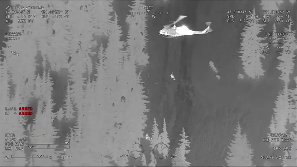 A video shared by the King County Sheriff's Office Air Support Unit shows the rescue of backcountry skiers near Steven's Pass in Washington state after a 1,000-foot fall in an Apple Watch SOS alert.