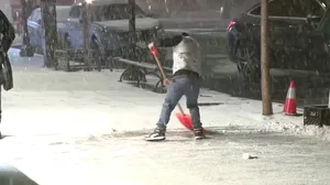 Watch: New Jersey sees snow from winter storm