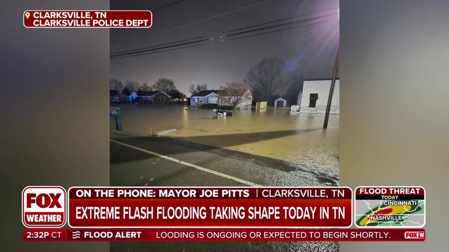 Clarksville, Tennessee monitoring high river levels