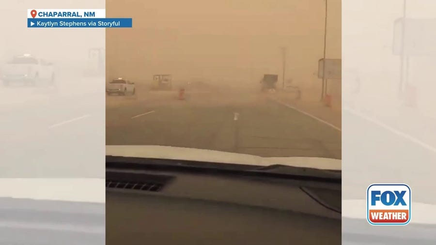 'Wall of blowing dust' sweeps New Mexico-Texas highway 