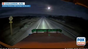 Fireball lights up West Australia sky 