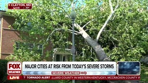 St. Louis area rocked by tornado-warned storm