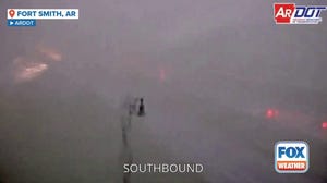 Tornado-warned storm sweeps through Fort Smith, AR 