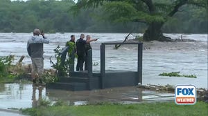 Texas Flash Flood Emergency prompts rescues along riverbanks