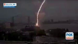 Lightning strike caught on camera on Great Lake