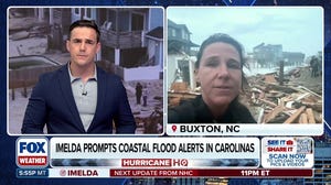 Multiple Outer Banks homes collapse into the Atlantic