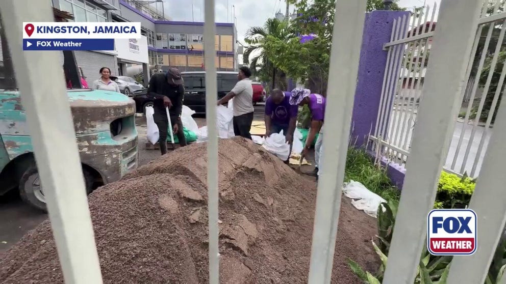 A video recorded in Kingston on Oct. 27 shows residents preparing ahead of Hurricane Melissa's historic landfall.