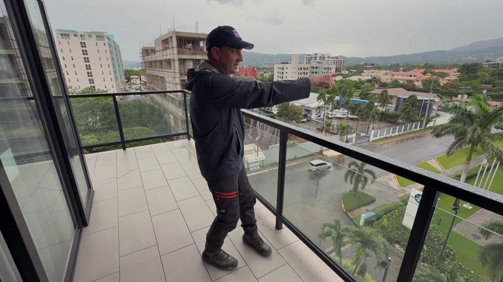 FOX Weather Correspondent Robert Ray is on the move in Jamaica, as the now Category 5 Hurricane Melissa is expected to move over the country tonight and early Tuesday.