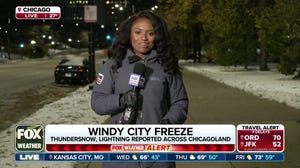 Chicago hit with early winter chill, snow