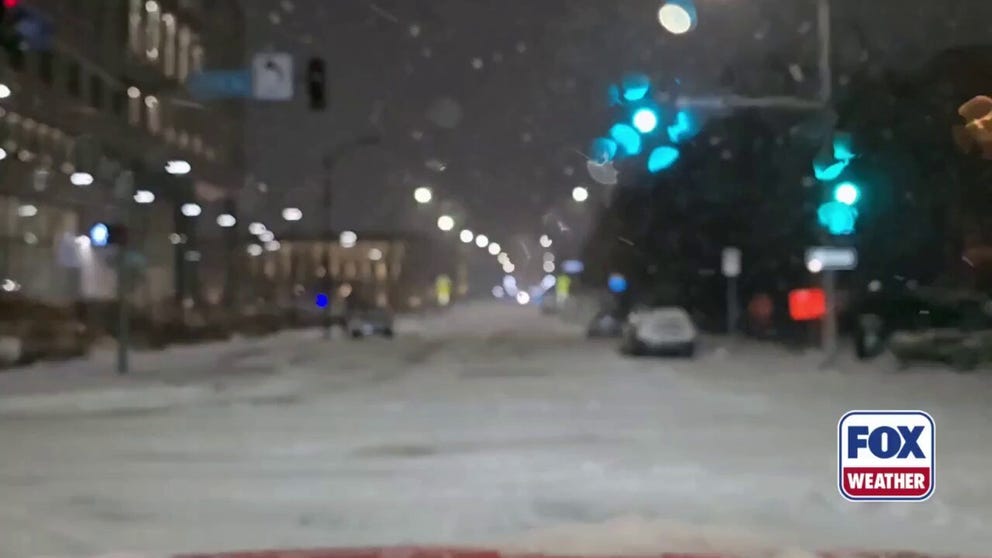 Snow has landed in Des Moines, Iowa, as a major winter storm blasts most of the Central U.S. with heavy snow. This storm is already causing travel trouble across Iowa and Illinois as major interstates are covered with snow. 