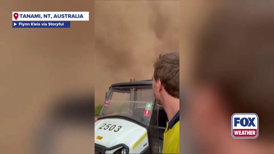 Massive dust storm shocks Australian miners, rapidly engulfs area with rain and lightning