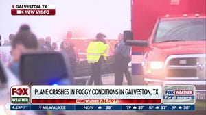 Plane crashes amid foggy conditions in Texas