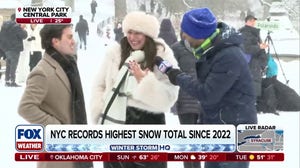 UNFORGETTABLE SNOW DAY 💍: Central Park snow day is one to remember for this happy couple