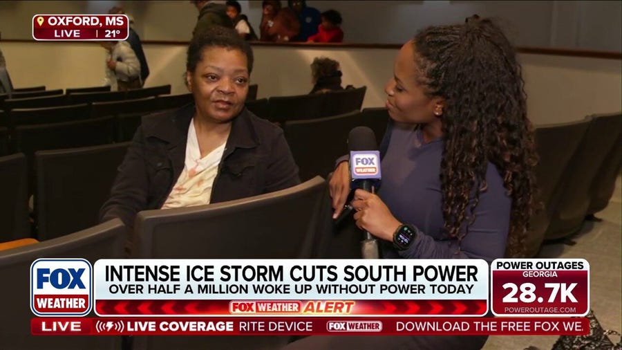Mississippi residents utilize warming centers as widespread power outages continue