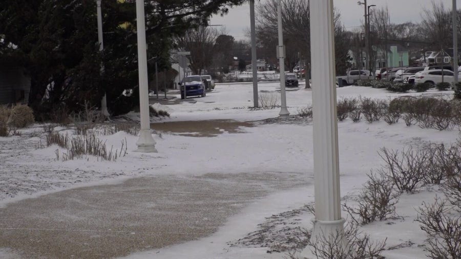 Virginia Beach smacked by powerful nor'easter