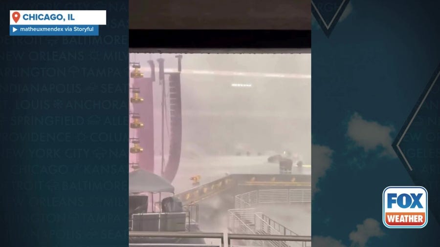 Torrential rains soak concertgoers at Beyonce Chicago performance 