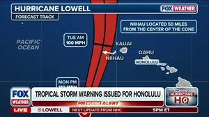 Hurricane Lowell could make rare direct hit on Hawaii