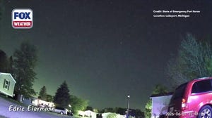 METEOR MONTAGE: Spectacular meteor dazzles across the Midwest