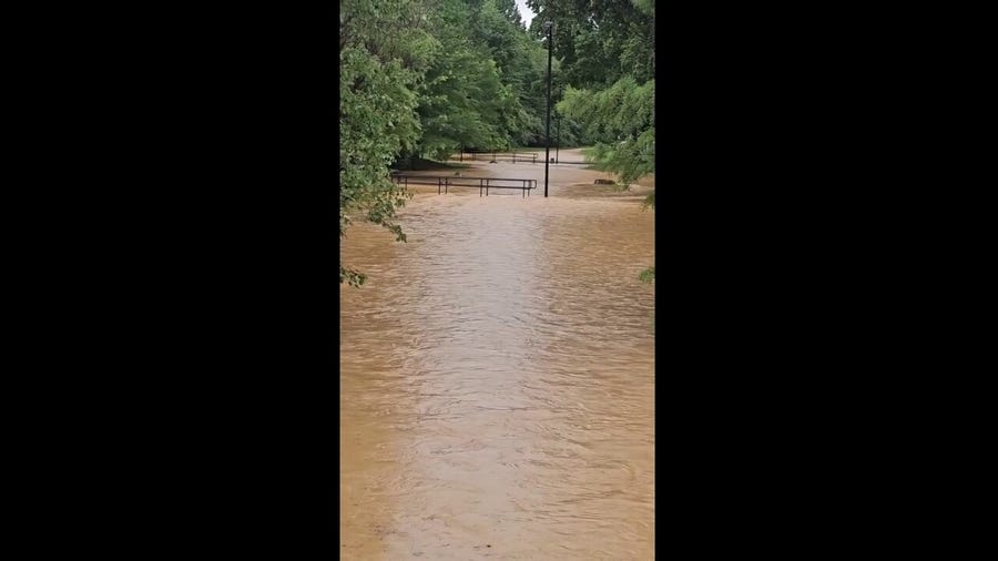 Heavy rain sparks flash flooding across parts of Tennessee