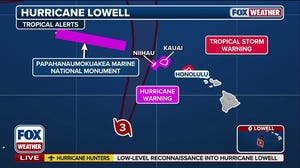 Strong rain and winds lash Hawaii amidst Hurricane Lowell