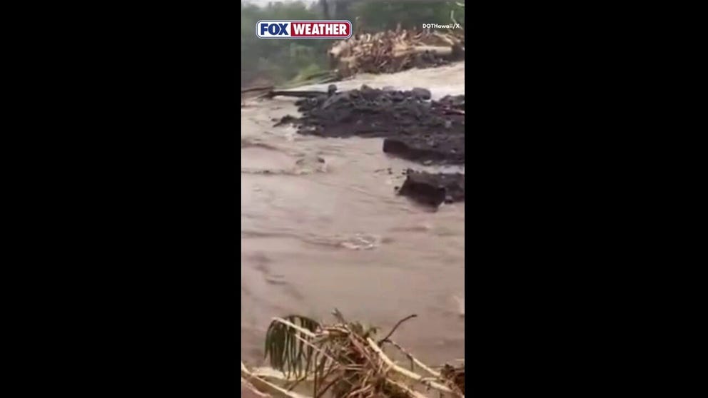 🌊WASHED AWAY: Parts of Māmalahoa Highway on Hawaii's Big Island were washed away by torrential rainfall and flooding from Hurricane Lala over the weekend. More than 3 feet of rain fell around the community of Nā`ālehu, which was still cut off early Monday.