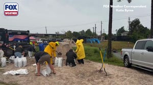Florida residents pack sandbags ahead of Hurricane Isaias