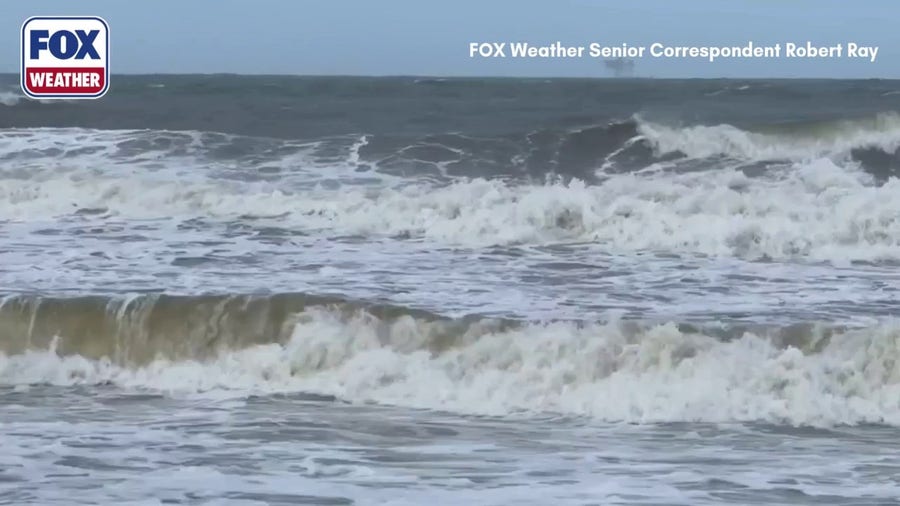 Tropical Storm Bertha moves along Gulf Coast