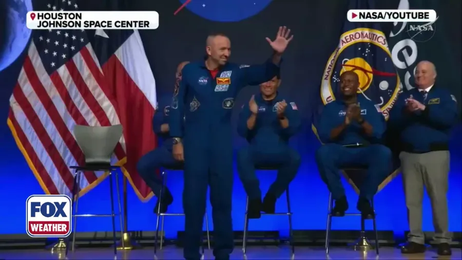 NASA announces Artemis III crew