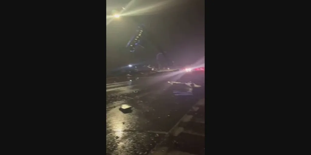 Damage reported in Winfield, Alabama, as severe weather moves through