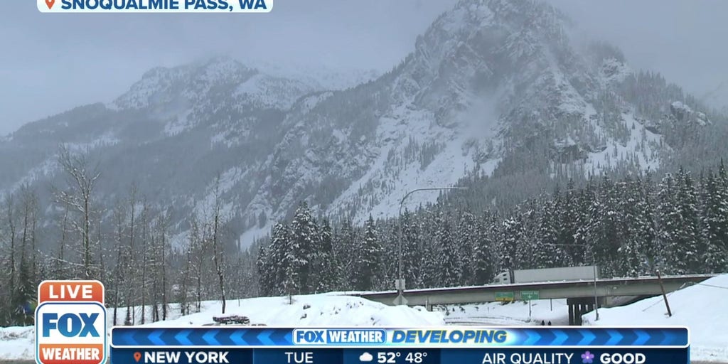 Winter storm delivers heavy snow to Snoqualmie Pass, Washington Latest Weather Clips FOX Weather