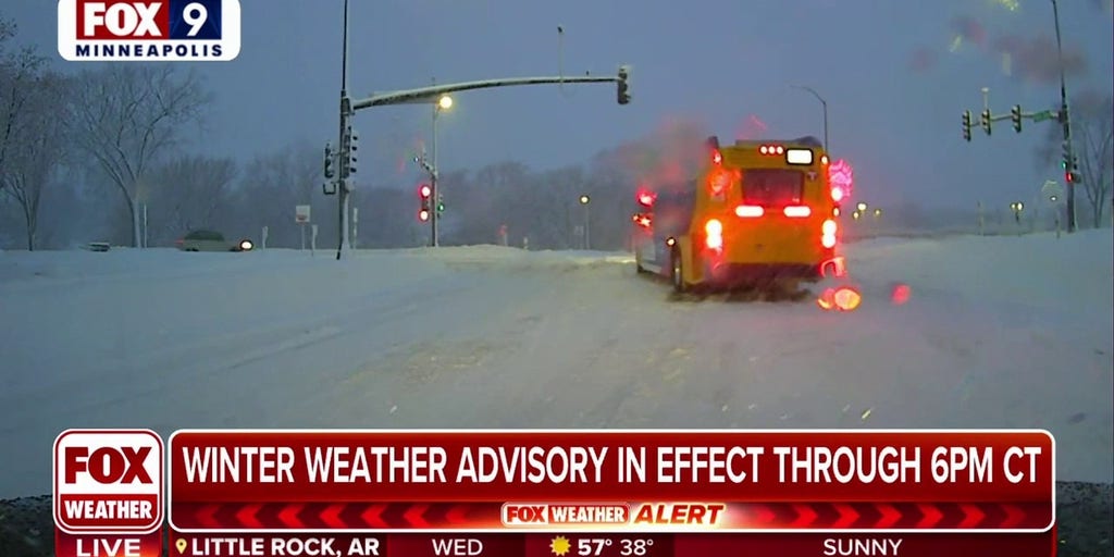 Heavy Snow Makes For Dangerous Road Conditions In Minnesota 