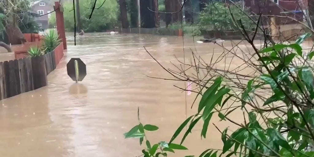 California floods turn streets into rivers in Santa Cruz County ...