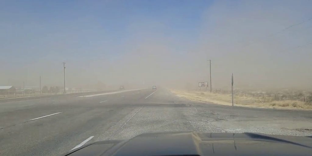 Dust storm creates low visibility in New Mexico | Latest Weather Clips ...