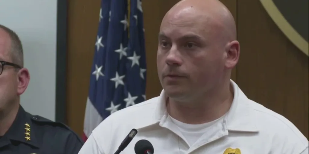 One person killed after Lockport Cave Tours boat capsizes in New York