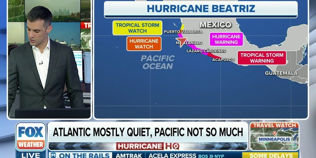 Hurricane Beatriz moving along Mexico s coast