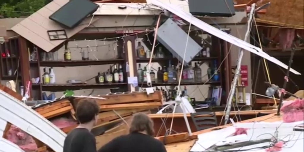 Watch: Missouri pub heavily damaged after EF-1 tornado in Franklin ...