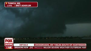 Tornado threat moves into Mississippi after sunset