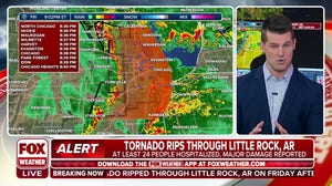 Storms with destructive winds approach Chicago, Illinois