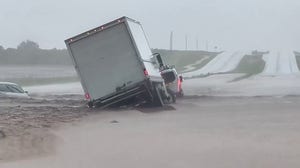 Torrential rain takes aim at Texas